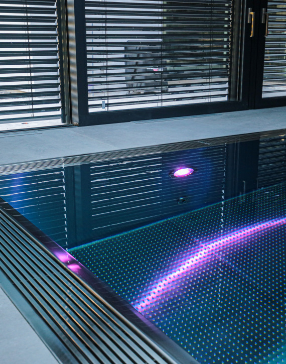 Inoxia SA - Piscine inox intérieure