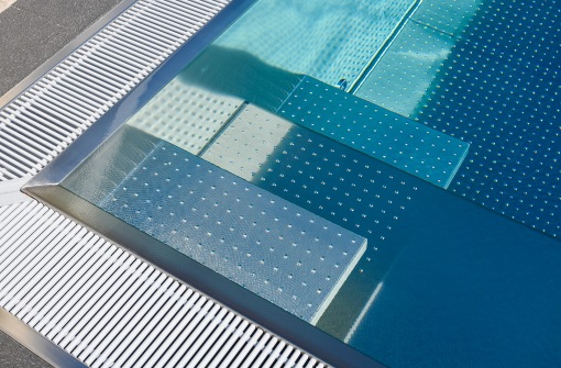 piscine en inox 